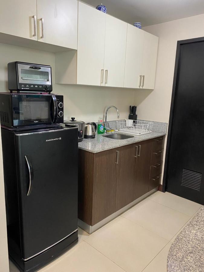 Frost At Manhattan Heights Towerb 마닐라 외부 사진